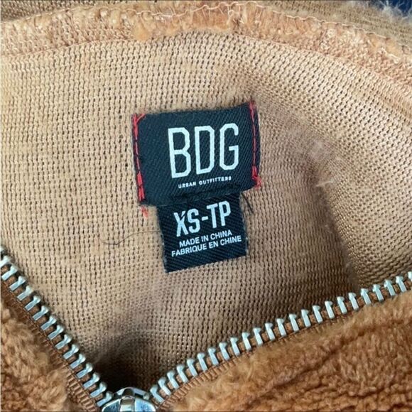 Take 50% OFF- BDG Zip-Up Hoodie Brown Solid, Size-XS - Picture 6 of 7